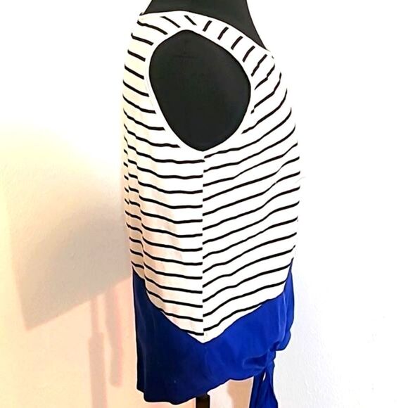 Sleeveless Two-Tone Top, Blue & White Stripe & Solid Blue, Size Medium - Picture 6 of 7